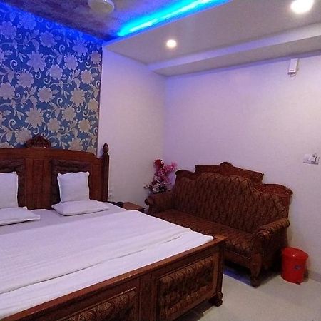 Hotel Shalimar Executive, Uran Islampur Peth  Extérieur photo