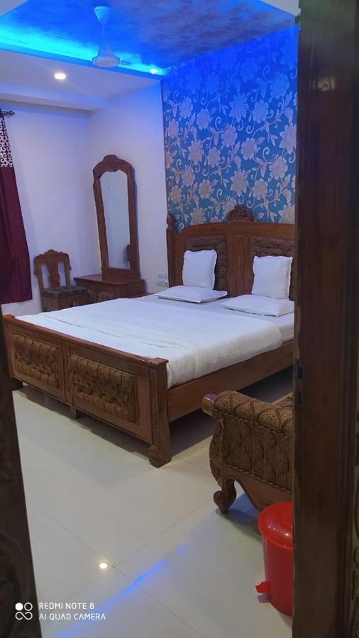Hotel Shalimar Executive, Uran Islampur Peth  Extérieur photo