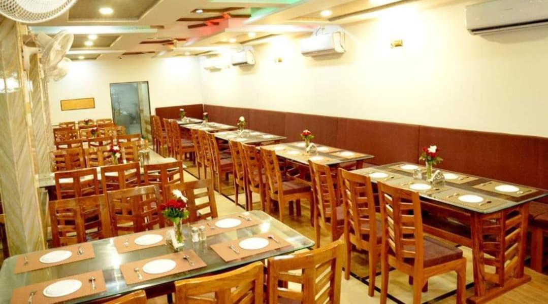 Hotel Shalimar Executive, Uran Islampur Peth  Extérieur photo