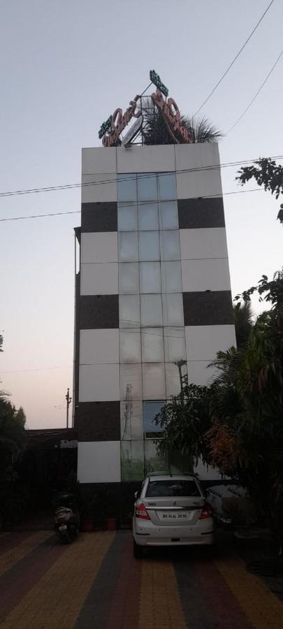 Hotel Shalimar Executive, Uran Islampur Peth  Extérieur photo